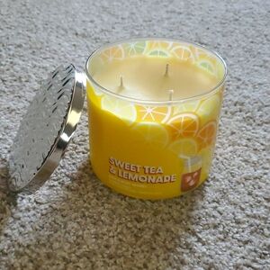 Sweet Tea and Lemonade candle